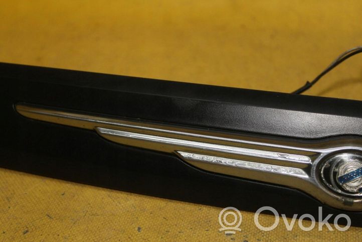 Chrysler Pacifica Tailgate/trunk/boot exterior handle 