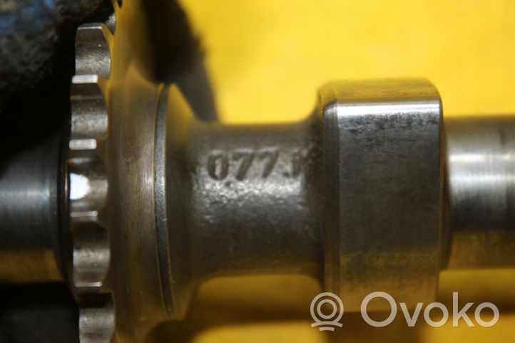 Audi A6 S6 C4 4A Camshaft 077J