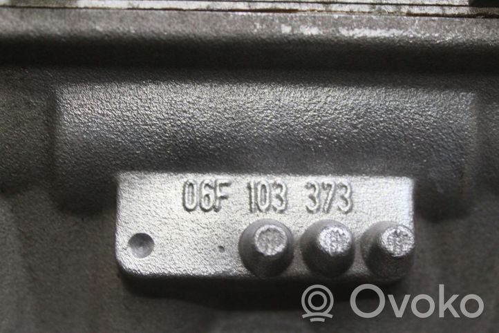 Volkswagen PASSAT B6 Culasse moteur 06F103373