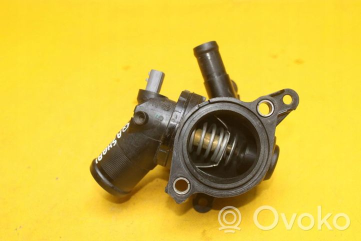 Nissan Qashqai Boîtier de thermostat 110617089R