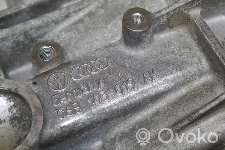 Volkswagen Golf VI Blocco motore 06B103019AK