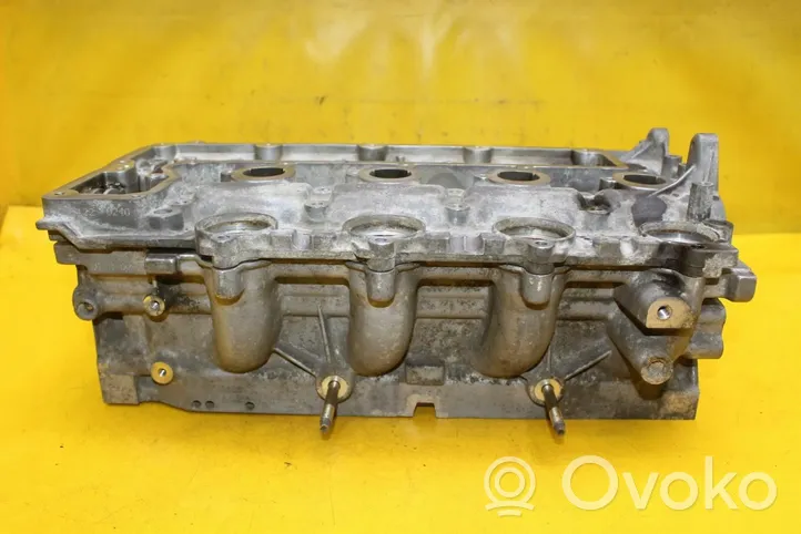 Ford Kuga I Culasse moteur 9642645380