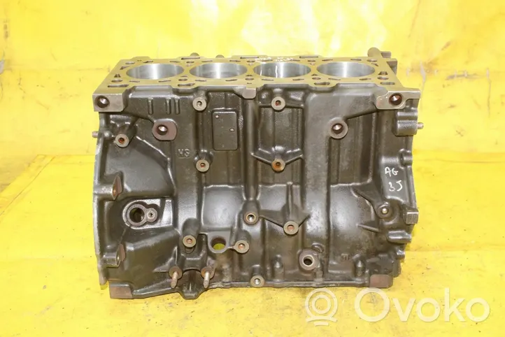 Opel Vivaro Engine block M9RC760