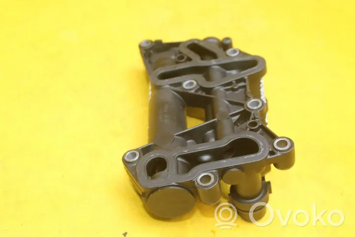 BMW 3 E90 E91 Oil breather separator 70379335