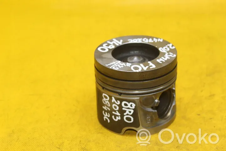 BMW 5 F10 F11 Piston 0843C