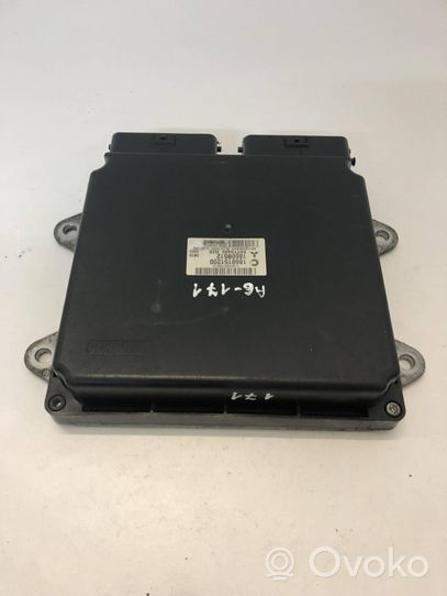 Mitsubishi Colt Calculateur moteur ECU 1860B512