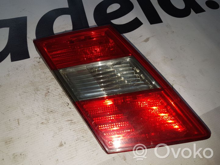 Mercedes-Benz CLC CL203 Takaluukun takavalot A2038205364