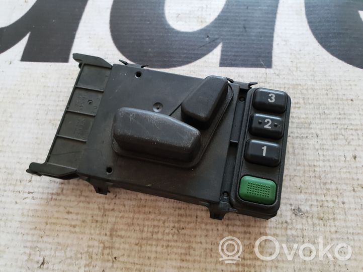 Mercedes-Benz ML W163 Interruptor de control del asiento A1638202210