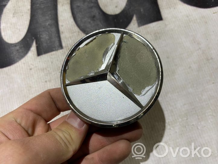 Mercedes-Benz C W204 Borchia ruota originale a2204000125