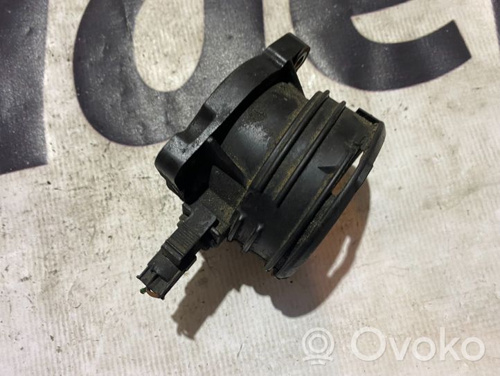 Mercedes-Benz ML W164 Support, tuyau de refroidissement intermédiaire a6420900144