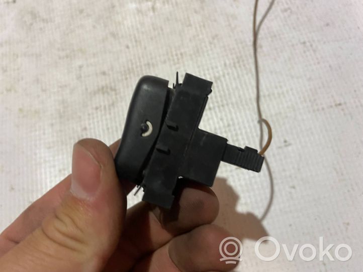 Mercedes-Benz E W210 Headlight wiper switch 2108202210