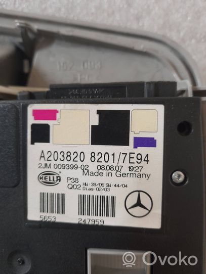 Mercedes-Benz C W203 Illuminazione sedili anteriori a2038208201