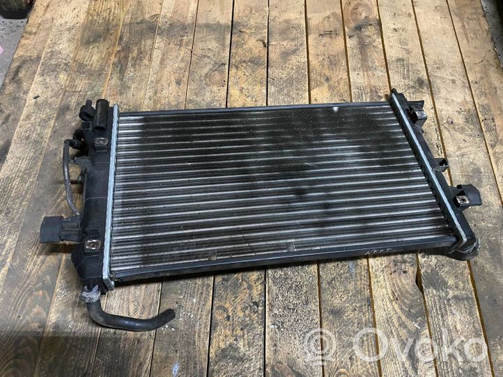 Mercedes-Benz ML W163 Coolant radiator A1635001004