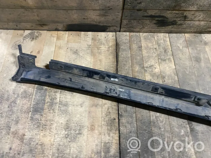 Mercedes-Benz B W245 Sill 2006080100