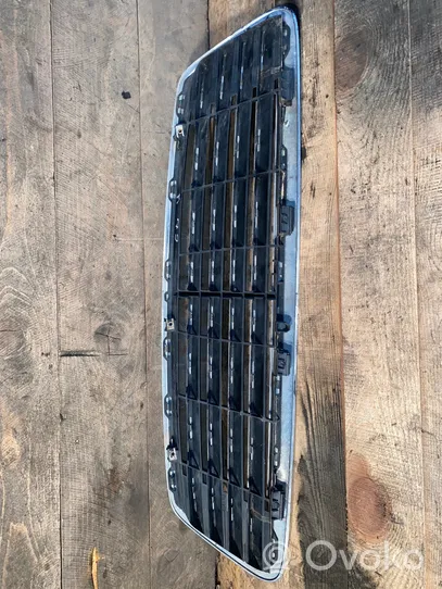 Mercedes-Benz S W220 Grille de calandre avant A2208800383