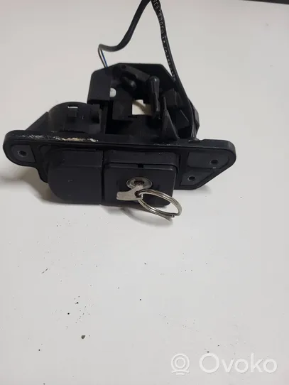 Mercedes-Benz S W220 Tailgate/trunk/boot lock/catch/latch 2208210751