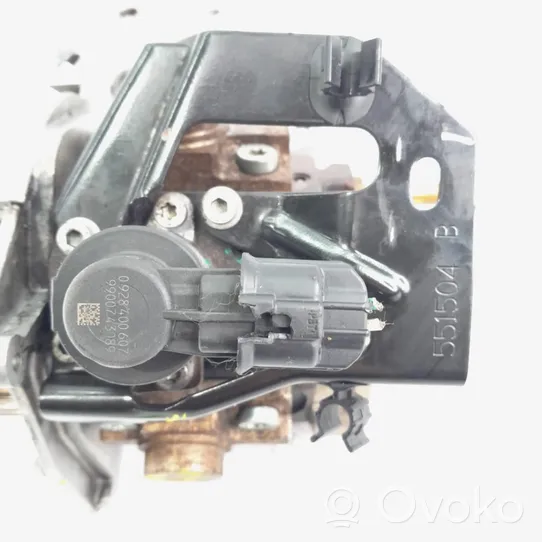 Citroen C4 Grand Picasso Polttoaineen ruiskutuksen suurpainepumppu 0001110122