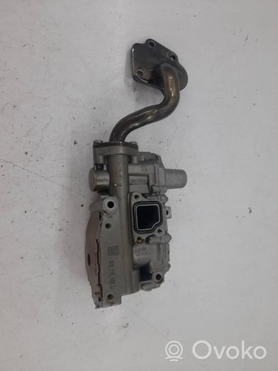 Audi A4 S4 B6 8E 8H Pompe à huile 079115103L