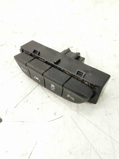 Opel Astra K A set of switches 39028734