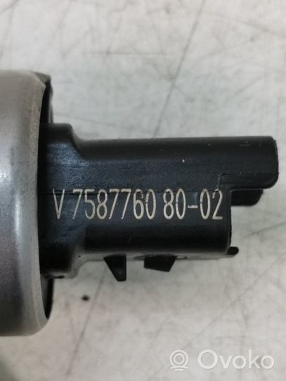 BMW 1 F20 F21 Nokka-akselin vanos-ajastusventtiili 7587760