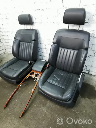 Volkswagen Phaeton Fotele / Kanapa / Boczki / Komplet 