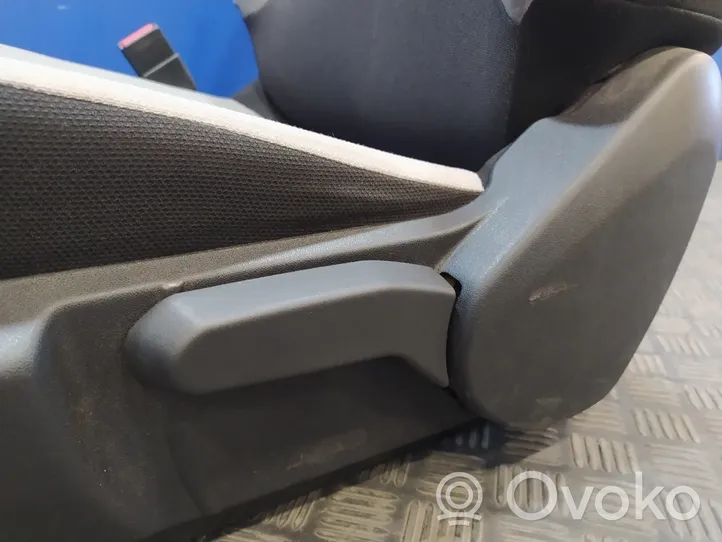 Toyota Aygo AB40 Fotele / Kanapa / Komplet 