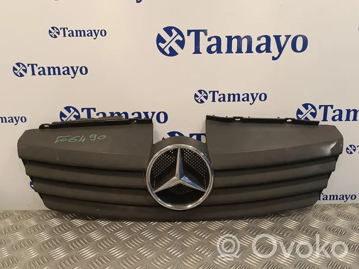 Mercedes-Benz Vaneo W414 Atrapa chłodnicy / Grill A4148800085