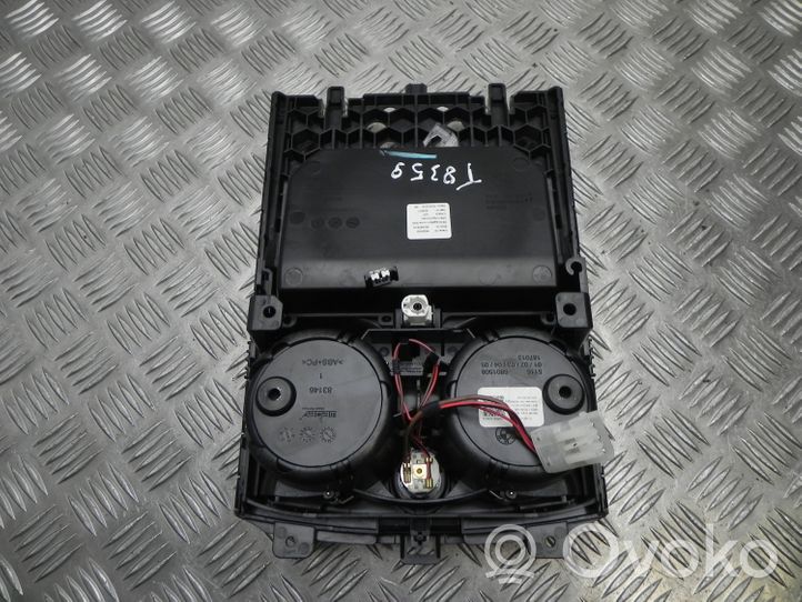 BMW 5 G30 G31 Portabicchiere posteriore 6819878