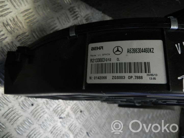 Mercedes-Benz Vito Viano W639 Interior heater climate box assembly housing A6398304460