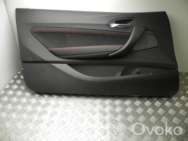 BMW 2 F22 F23 Revestimiento de puerta delantera 51417268403