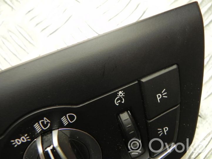 BMW X3 G01 Przełącznik świateł 6995031