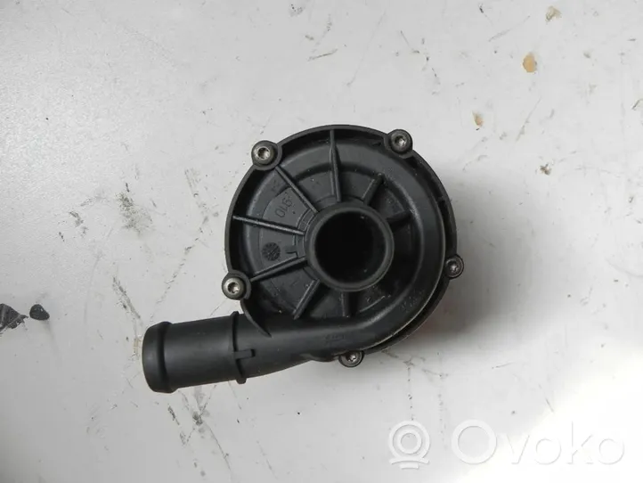 Volkswagen Load Up Pompe à eau de liquide de refroidissement 04L965567