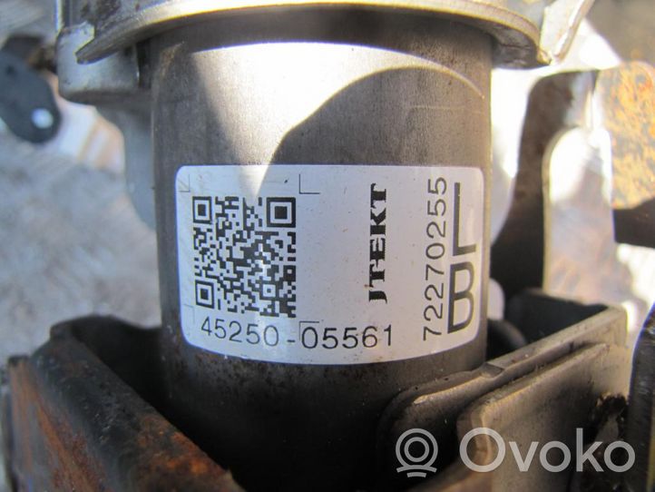 Toyota Avensis T270 Pompe de direction assistée électrique 4525005561