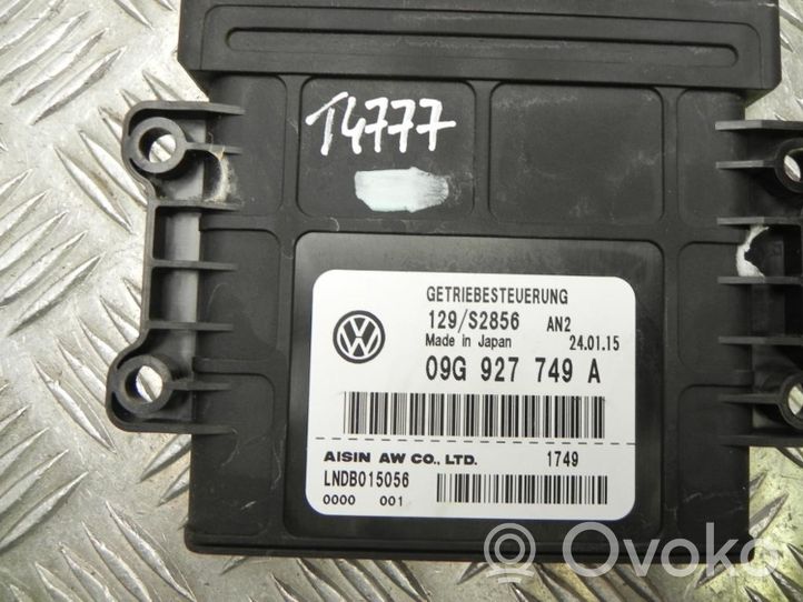 Volkswagen Jetta IV Sterownik / Moduł skrzyni biegów 09G927749A