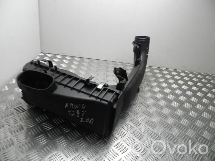 BMW 4 F32 F33 Boîtier de filtre à air 8507565