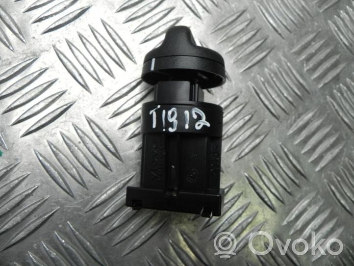 Dacia Sandero Headlight level height control switch 9G1