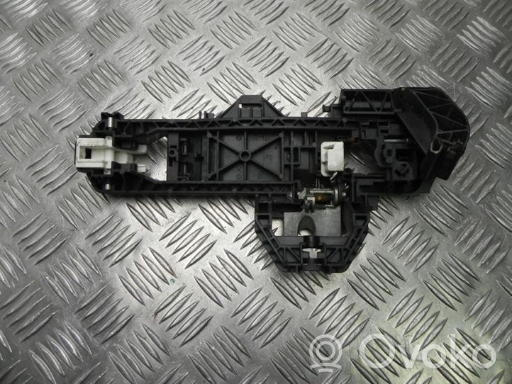 Mercedes-Benz C AMG W204 Maniglia esterna per portiera di carico A2047600834