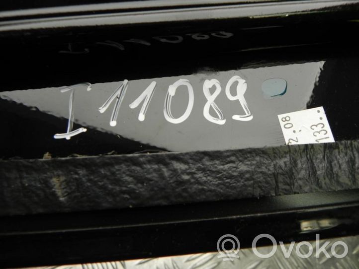 Mercedes-Benz C AMG W204 Copertura modanatura barra di rivestimento del tetto A2046900187