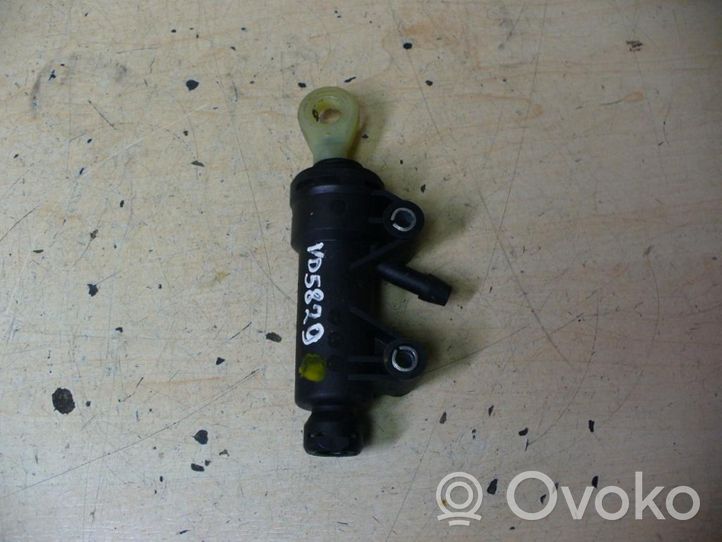 BMW 3 F30 F35 F31 Clutch master cylinder 6773670