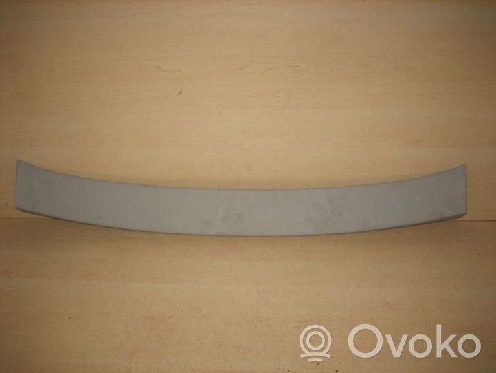 Volkswagen Polo IV 9N3 (D)pillar trim (top) 6Q6867617H