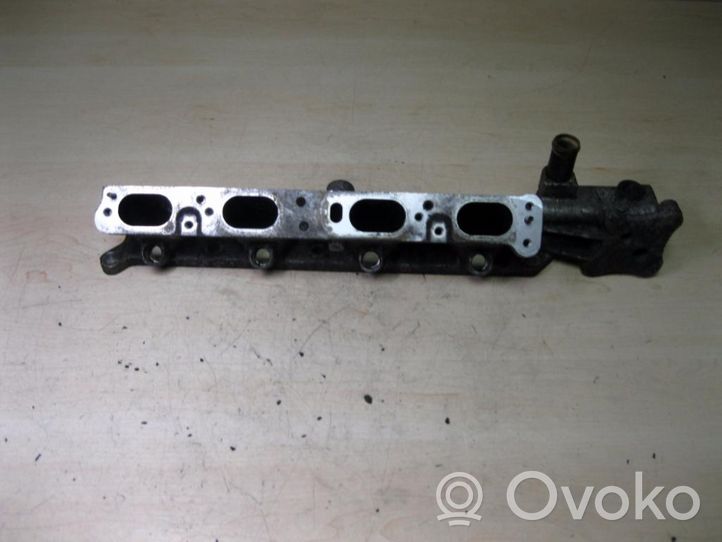 Opel Meriva A Fuel distributor R90400224