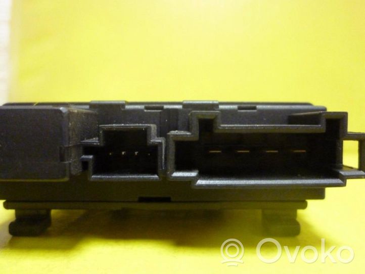 Mercedes-Benz E W211 Keyless (KESSY) go control unit/module A2118203785