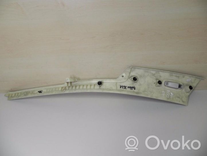 Mercedes-Benz C AMG W203 Rivestimento montante (D) (superiore) A2036902525