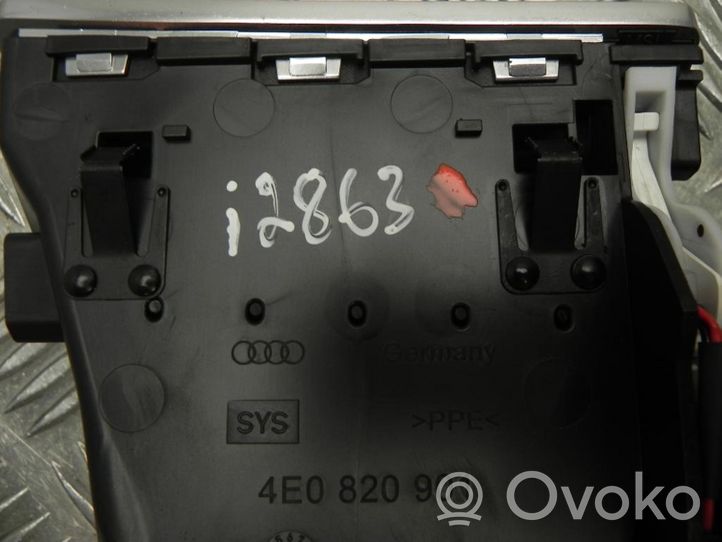 Audi A8 S8 D3 4E Grille d'aération arrière 4E0820901