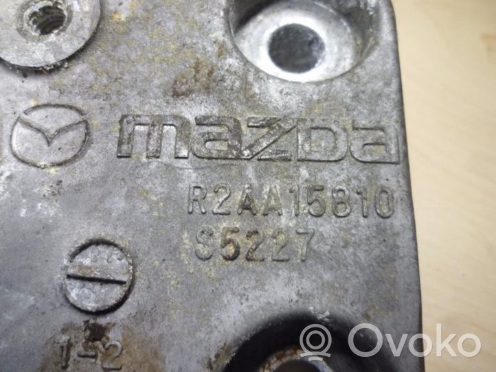 Mazda 6 Supporto di montaggio del motore (usato) R2AA15810