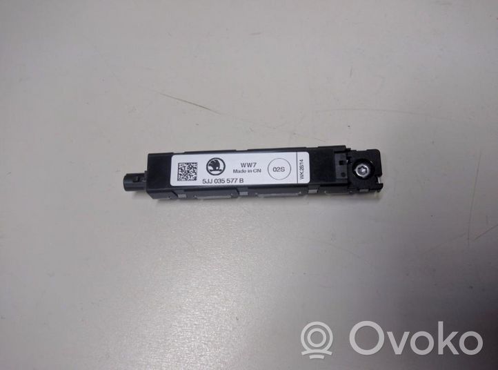 Skoda Rapid (NH) Amplificateur d'antenne 5JJ035577B