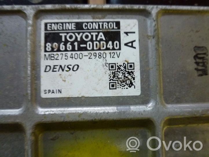 Toyota Yaris Centralina/modulo del motore 896610DD40