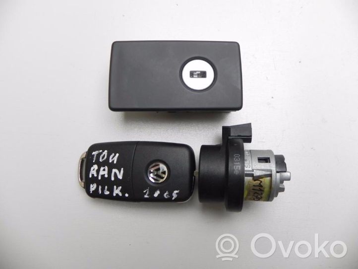 Volkswagen Touran II Engine ECU kit and lock set 5K0837202AD