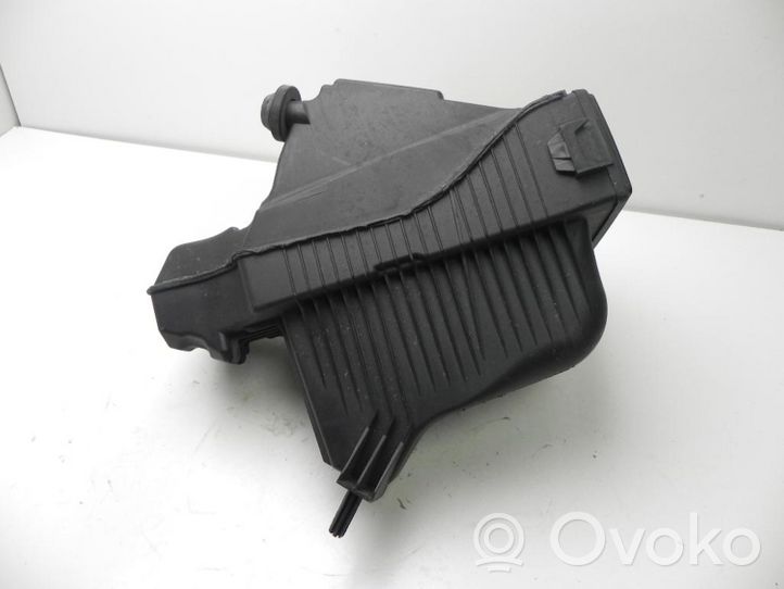 Renault Clio III Scatola del filtro dell’aria 8200398989