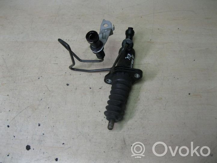 BMW 1 E81 E87 Cylindre récepteur d'embrayage 6785964